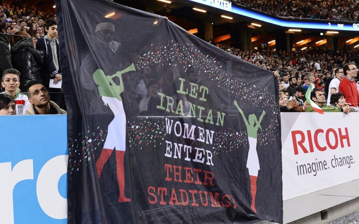 FIFA gửi phái đoàn đến Iran sau vụ nữ CĐV tự thiêu
