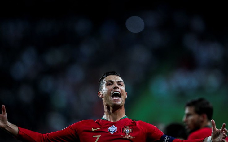 Cristiano Ronaldo sắp được đặt tên sân vận động lớn ở Bồ Đào Nha