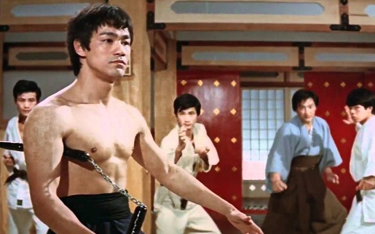 Vì sao Lý Tiểu Long luôn tìm cách “miệt thị” môn phái karate?