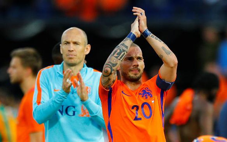 Robben - Sneijder: Bộ đôi 'Hà Lan bay' sắp tái xuất sân cỏ