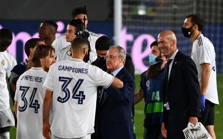 Chủ tịch CLB Real Madrid: HLV Zidane là 'phước lành từ thiên đường'