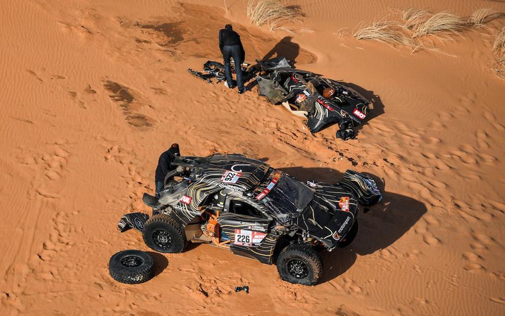 Pháp điều tra vụ nổ khủng bố rúng động cuộc đua xe Dakar Rally 2022