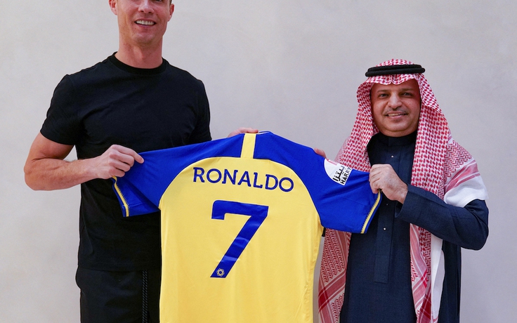 Cơn sốt bóng đá lịch sử ở Ả Rập Xê Út sau sự hiện diện của Ronaldo