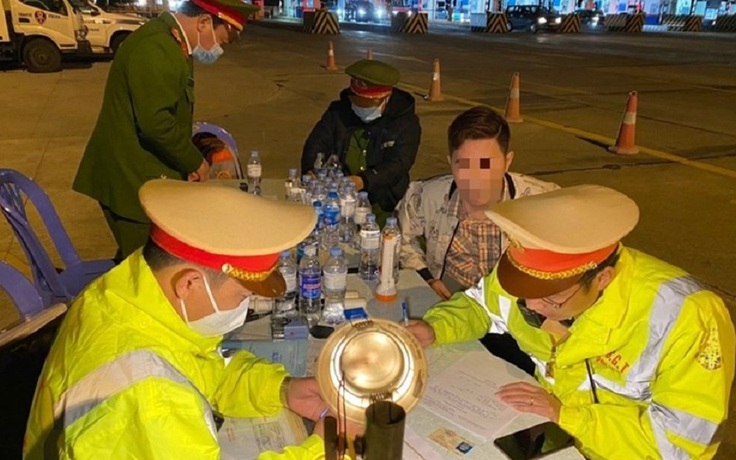 Liên tiếp phát hiện tài xế dương tính ma túy trên cao tốc Hà Nội - Quảng Ninh