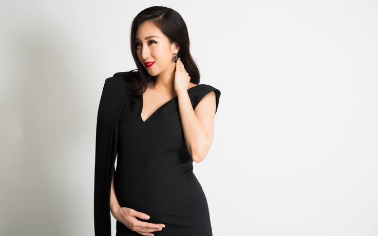 Lều Phương Anh tung album tặng con gái trong ngày lâm bồn