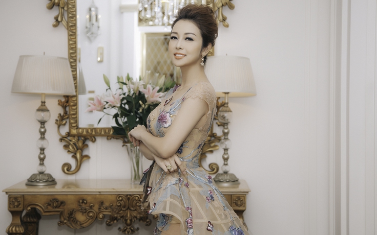 Hoa hậu Jennifer Phạm: Lấy được 'đại gia' nhưng vẫn cần mẫn lao động