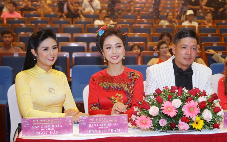 Bình Minh ngồi 'ghế nóng' cùng Hoa hậu Jennifer Phạm, Ngọc Hân