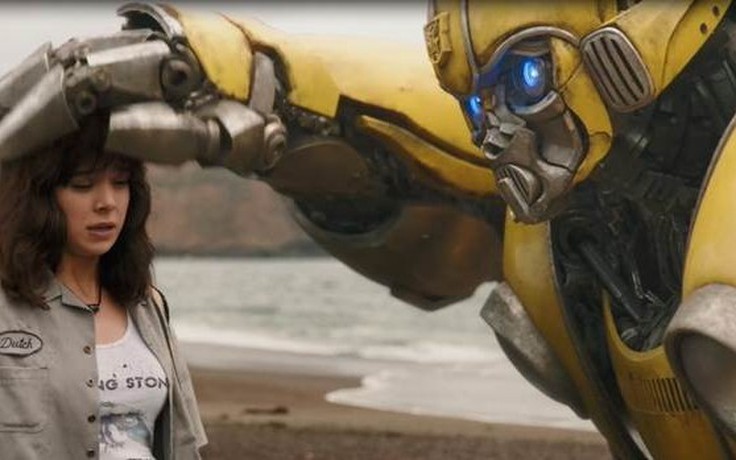 Optimus Prime trở lại trong trailer mới của 'Bumbleblee'