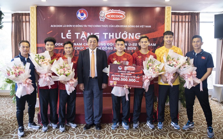 Acecook Việt Nam thưởng 500 triệu đồng cho tuyển U22 Việt Nam vô địch SEA Games