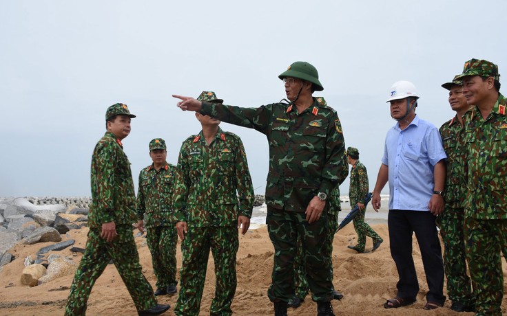 Phú Yên: Nhiều người dân chủ quan trước bão số 9