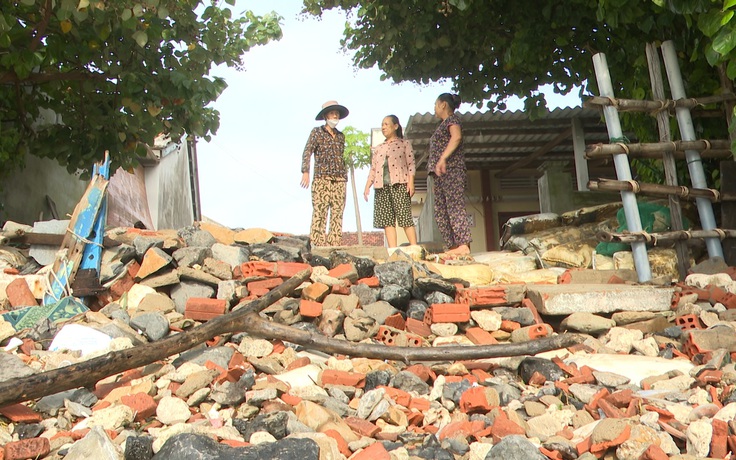 Phú Yên: Chìm tàu cá, 1 ngư dân mất tích