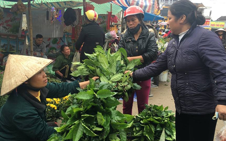 Nhộn nhịp chợ quê ngày cuối năm