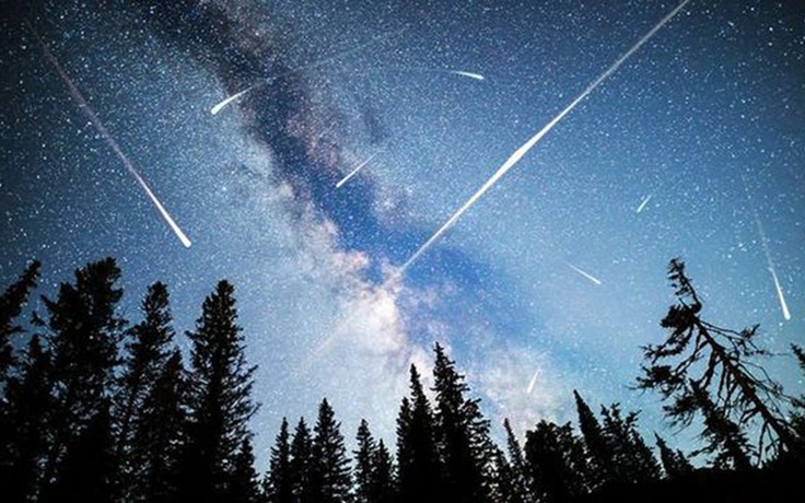 Đêm nay có mưa sao băng Perseids cực đại