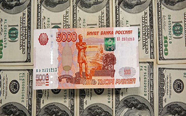 Nga và Iran dùng rúp thay USD trong thanh toán quốc tế