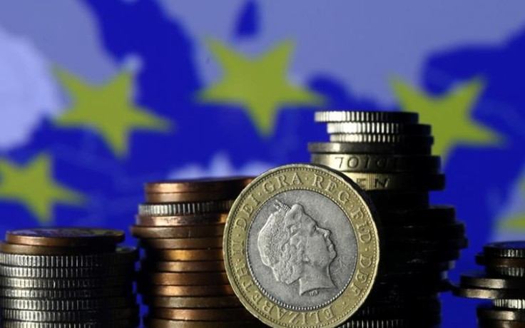 Kinh tế eurozone lo ngại Brexit và Tổng thống Trump