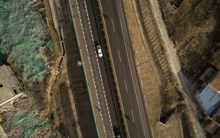 Khám phá đường thông minh có thể phạt ô tô chạy ẩu ở Trung Quốc