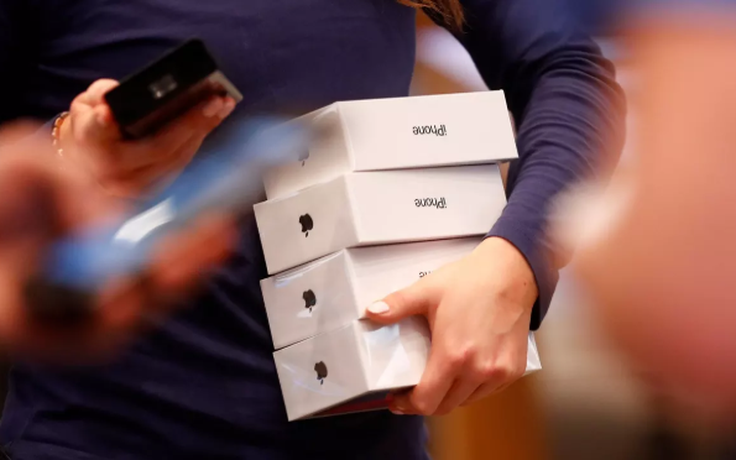 Đâu là kế hoạch B của Apple khi doanh số iPhone lao dốc?