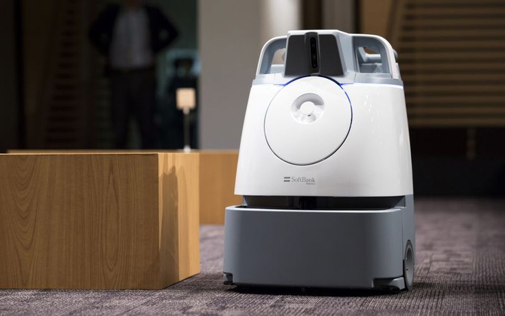 SoftBank tung robot lau sàn mới cho doanh nghiệp