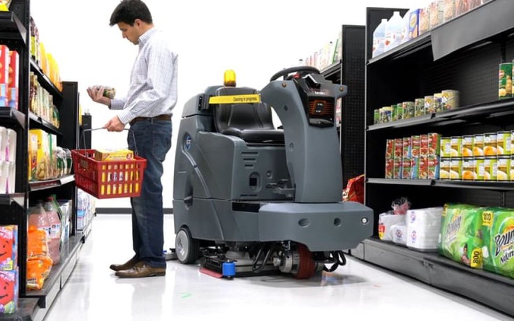 Siêu thị Walmart dùng robot lau sàn nhà từ tháng 1.2019