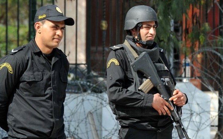 Bắt giữ 4 nghi phạm trong vụ xả súng ở Tunisia
