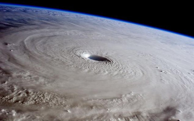 Philippines sơ tán 24.000 người tránh siêu bão Maysak