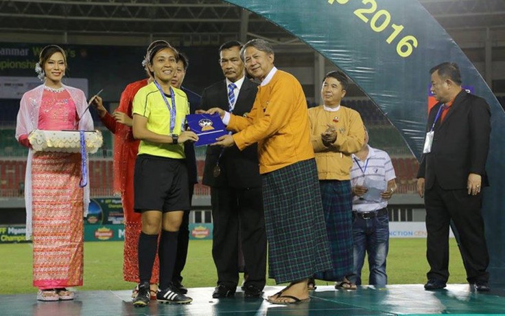Trọng tài Myanmar cướp chiến thắng của đội tuyển nữ sắp đến Việt Nam
