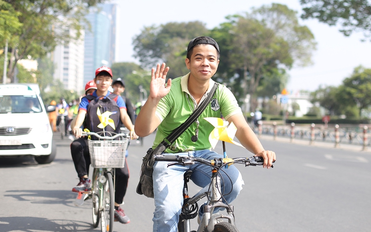 Khám phá Sài Gòn bằng xe đạp