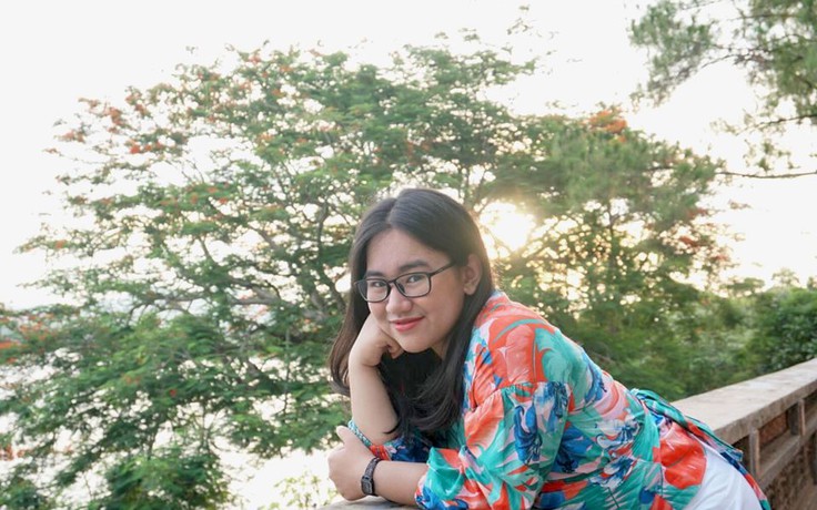 Nữ blogger 23 tuổi gây sốt với sách đầu tay ‘Sống xanh rồi mới sống nhanh’