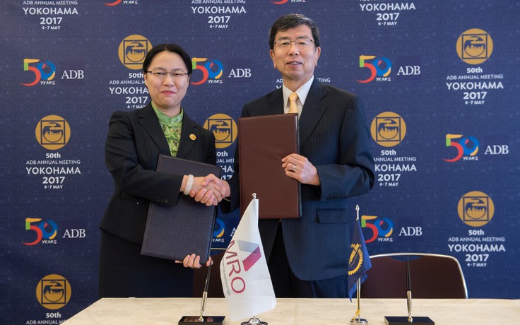 ADB và AMRO ký kết Bản ghi nhớ đẩy mạnh hỗ trợ ASEAN+3