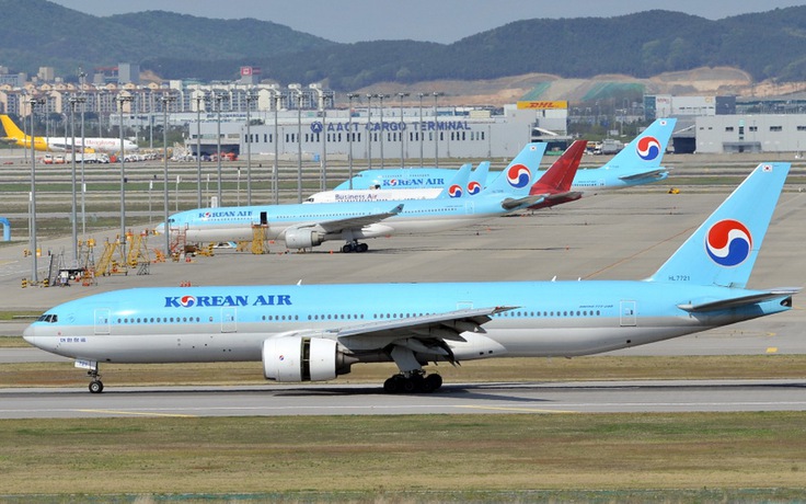 Hết hạt mắc ca, Korean Air dính bê bối vì đậu phộng