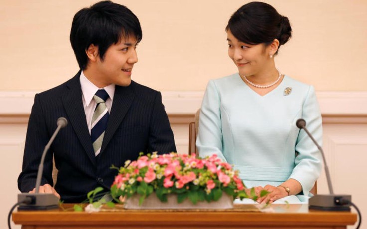 Hôn phu của quận chúa Mako quay về Nhật Bản chuẩn bị lễ cưới