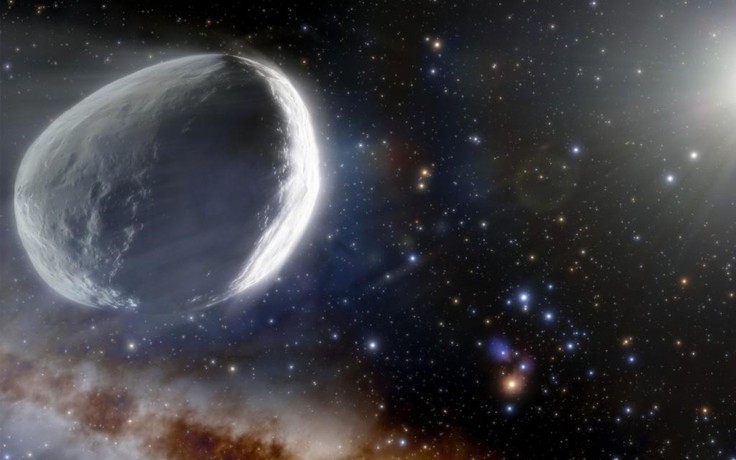 Sao chổi khổng lồ từ thời bình minh loài người đang quay lại trái đất
