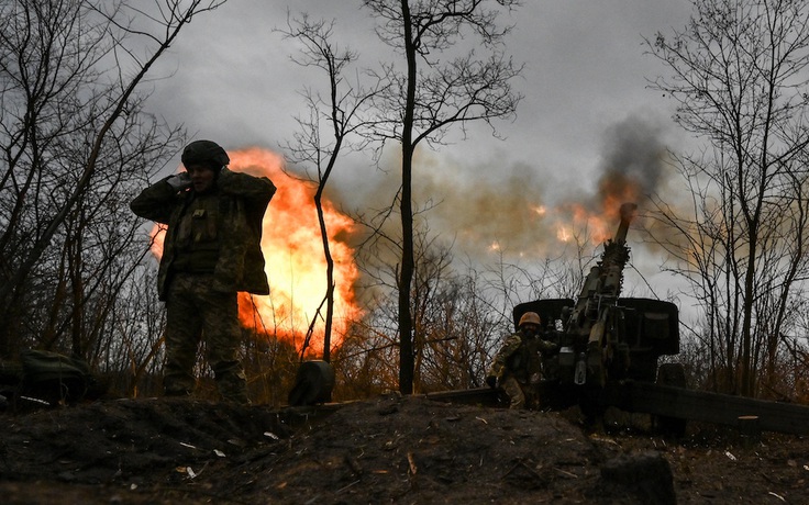 Chiến sự ngày 326: Nga toan tính gì ở miền nam Ukraine?
