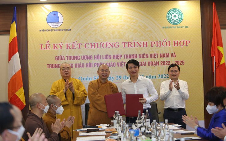 Phát huy vai trò xung kích của thanh niên Phật giáo trong phát triển KT-XH