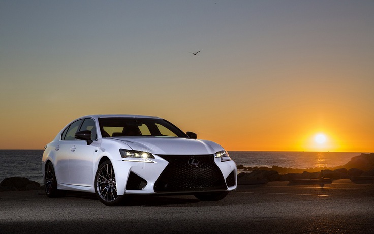 Lexus GS F chốt giá 84.440 USD, cạnh tranh cùng BMW M5