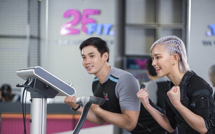 Tập gym áp dụng công nghệ mới EMS - kích thích cơ bằng xung điện