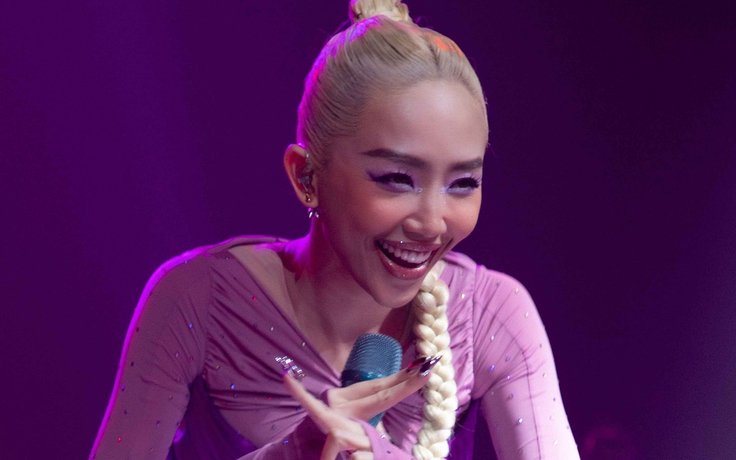 Tóc Tiên cám ơn chồng khi ra mắt album mới Tóc Tiên cám ơn chồng khi ra mắt album mới