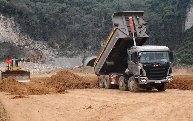 Chuyển gần 3.500 ha đất lâm nghiệp, đất lúa làm cao tốc Bắc - Nam