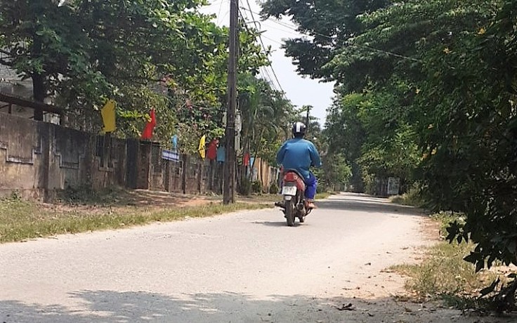 Hoãn cưới phút chót phòng dịch Covid-19, gia đình cô dâu đi từng nhà cáo lỗi