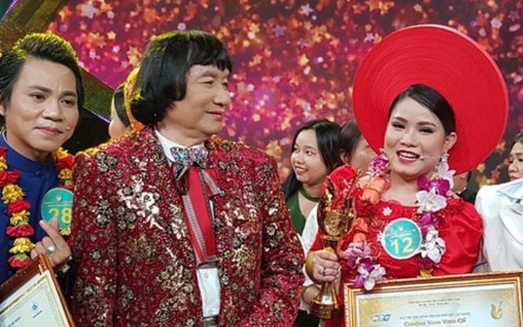 NSND Minh Vương chấm 'Chuông vàng vọng cổ', nhớ lúc 14 tuổi thi 'Khôi nguyên vọng cổ'