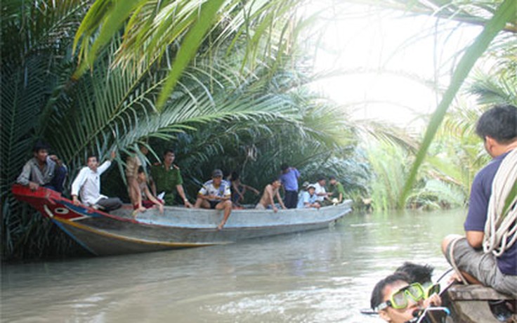 Hai nữ sinh viên tử vong sau vụ chìm ghe