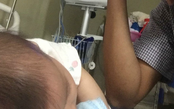 Cà Mau: Chấn chỉnh sau ca tiêm nhầm vắc xin Covid-19 cho bé 7 tháng tuổi