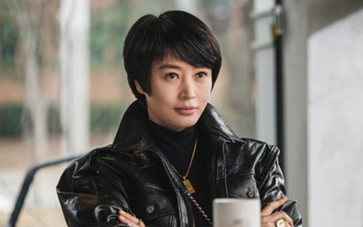 'Hyena' của Kim Hye Soo đạt rating cao nhất trong tập 8