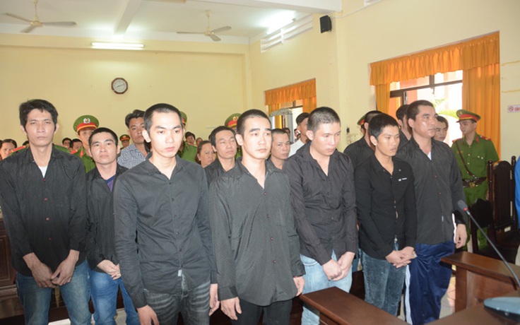 Băng trộm ốc mực ở Kiên Giang lãnh án