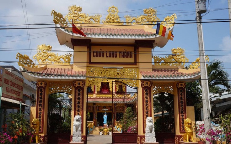 Tăng ở chùa Long Thành bị tố phá giới, đánh bài: Trụ trì chùa sám hối