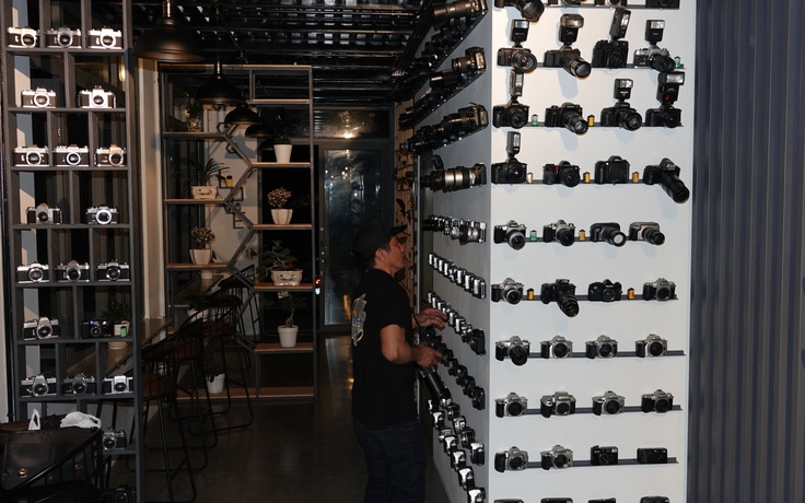 'Độc nhất miền Tây': Bộ sưu tập hơn 400 máy ảnh phim của chàng trai 8X