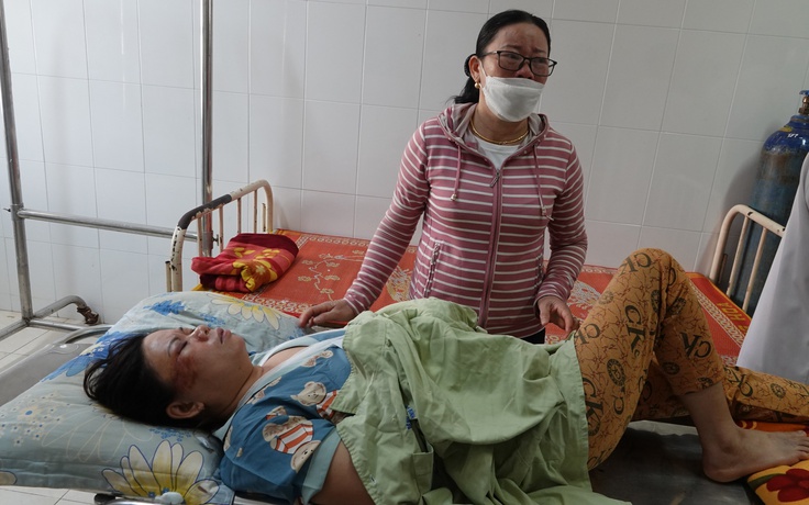Vụ sập bờ tường 5 người chết ở Bình Định: Xin xuất viện về tiễn biệt vợ, chồng