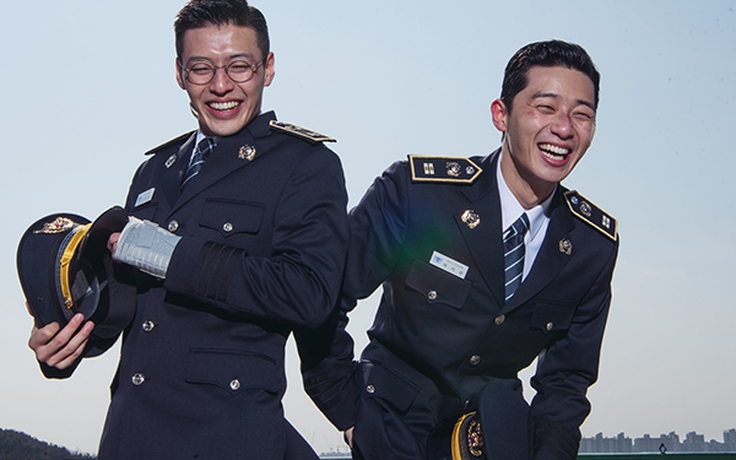 Bộ đôi 'Cảnh sát tập sự' gửi lời chào fan Việt trước ngày công chiếu