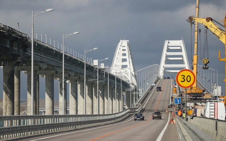 Cầu Crimea đã được Nga sửa chữa đến đâu sau vụ nổ chết người?