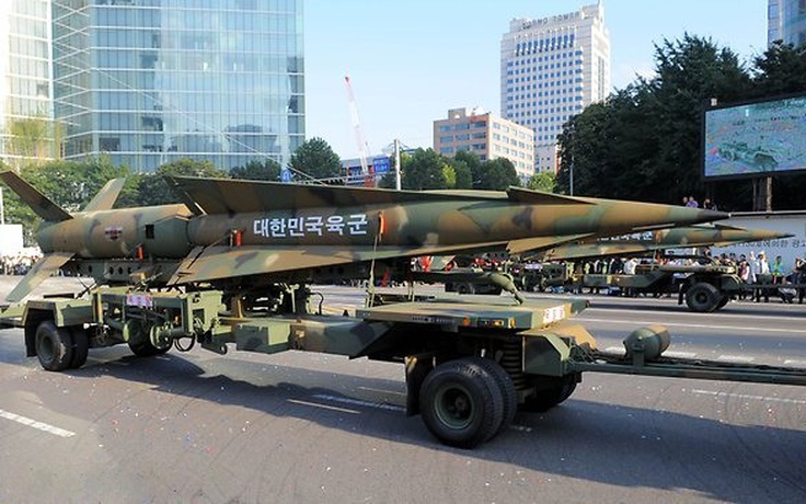 Hàn Quốc cân nhắc phóng tên lửa để ‘trả lời’ Triều Tiên